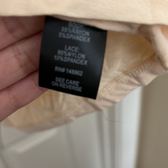 Torrid size 2 cream color blouse - Picture 4 of 4